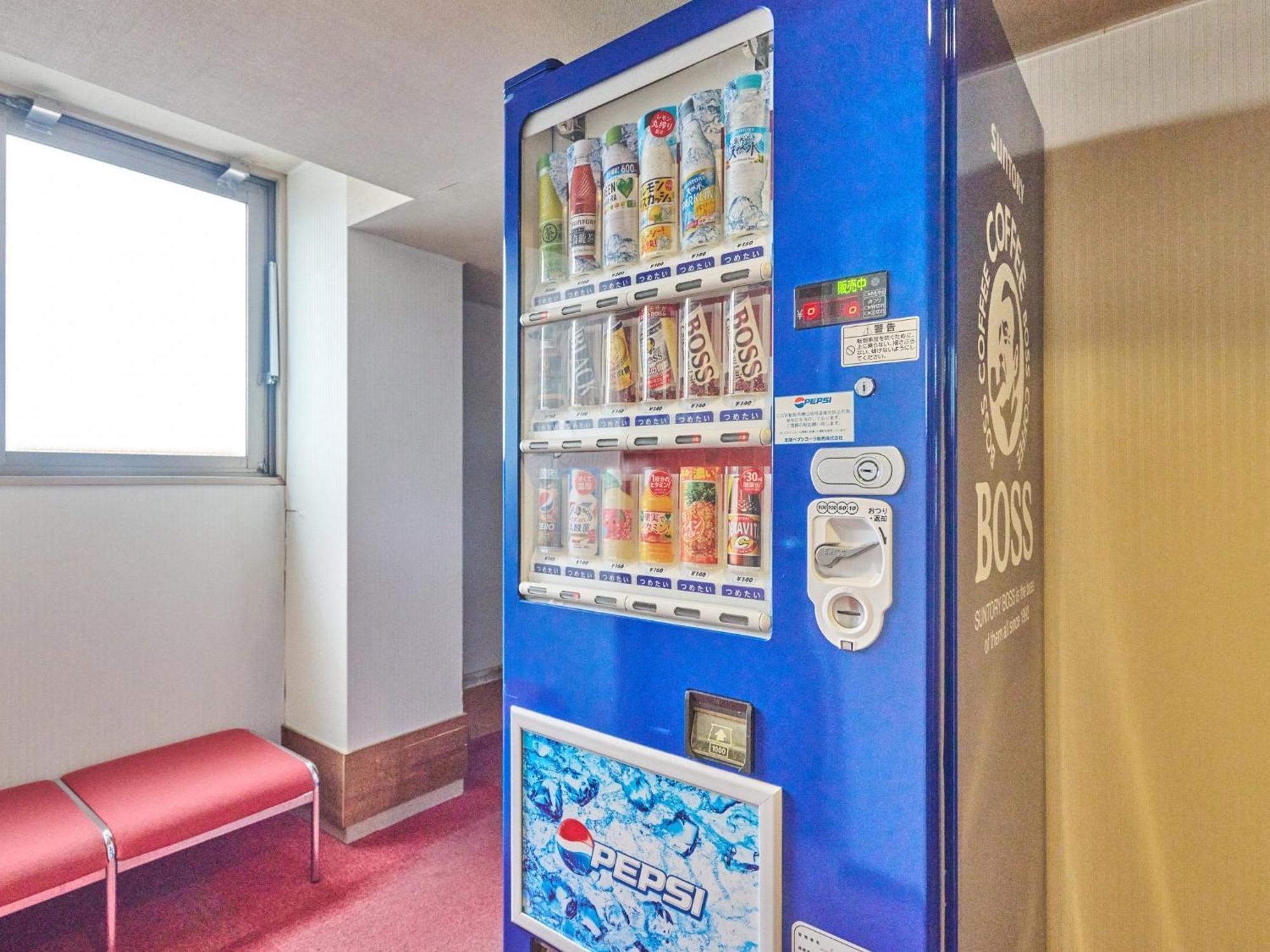 Hotel Fukui Castle - Vacation Stay 58696V Экстерьер фото