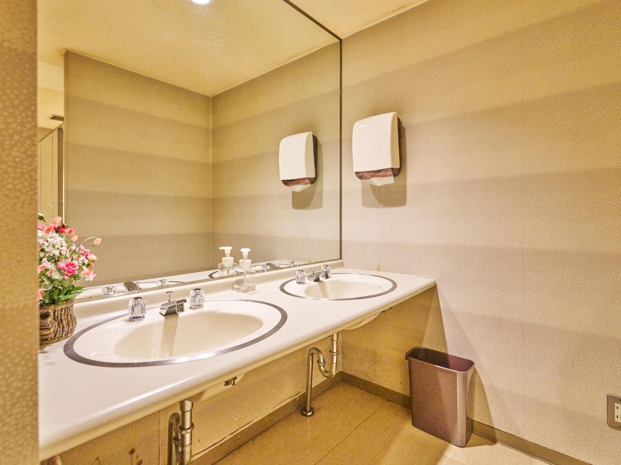 Hotel Fukui Castle - Vacation Stay 58696V Экстерьер фото