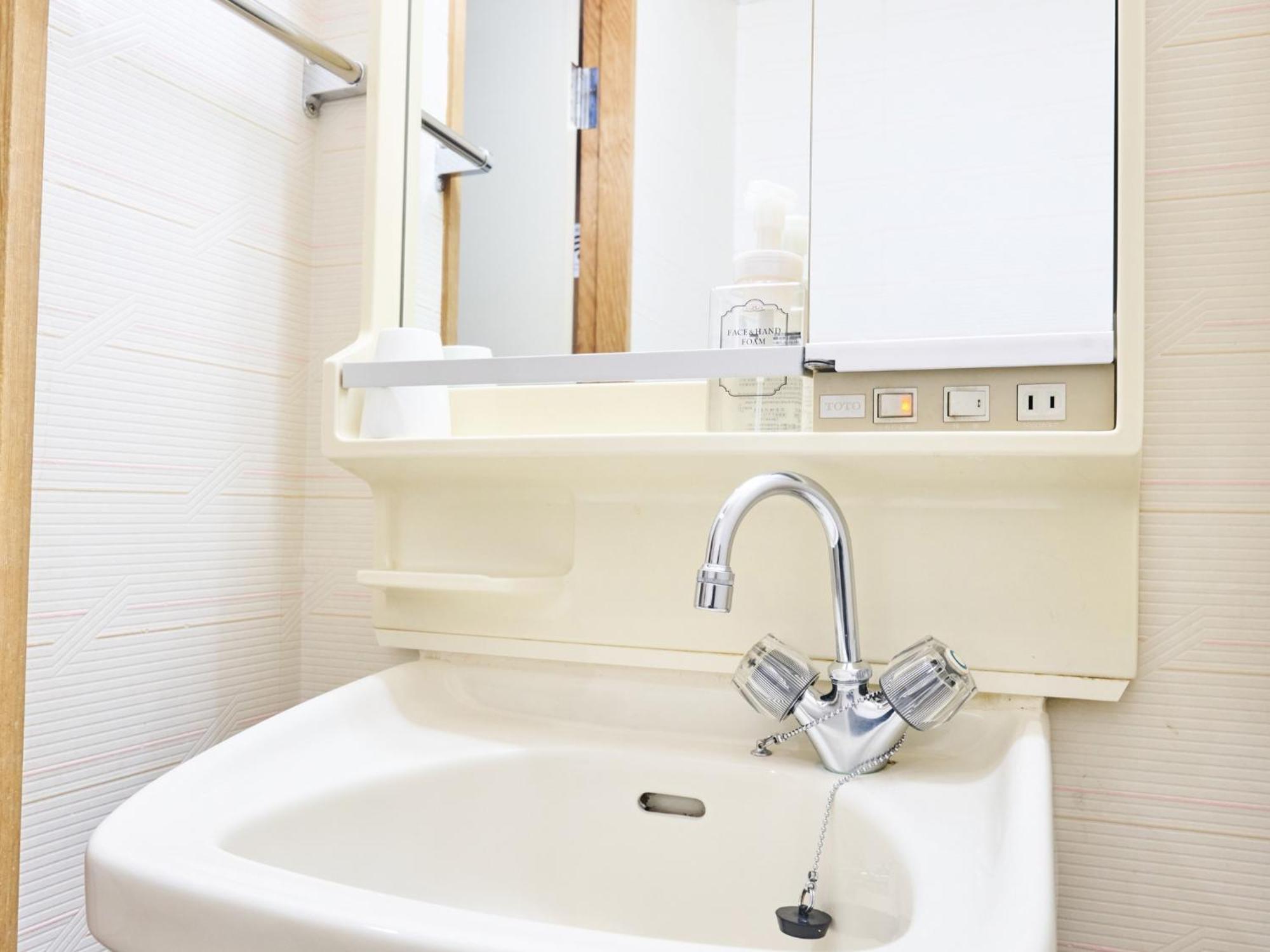 Hotel Fukui Castle - Vacation Stay 58696V Экстерьер фото